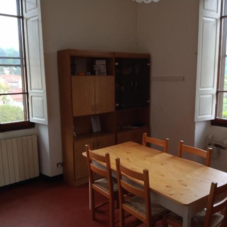 Casa Con Vista - Border House - Pontremoli Apartment ภายนอก รูปภาพ